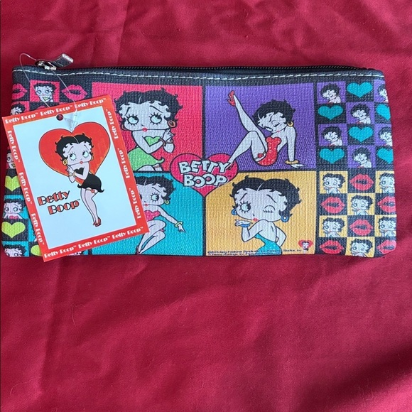 Betty Boop Other - NWT Betty Boop Makeup Bag